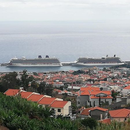 فيلا House Joel & Sonia With Sea View فونشال المظهر الخارجي الصورة